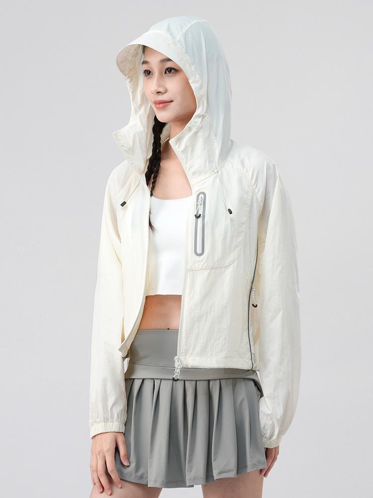 Trendy Women's UPF50+ Summer Sun Protection Lightweight Jacket