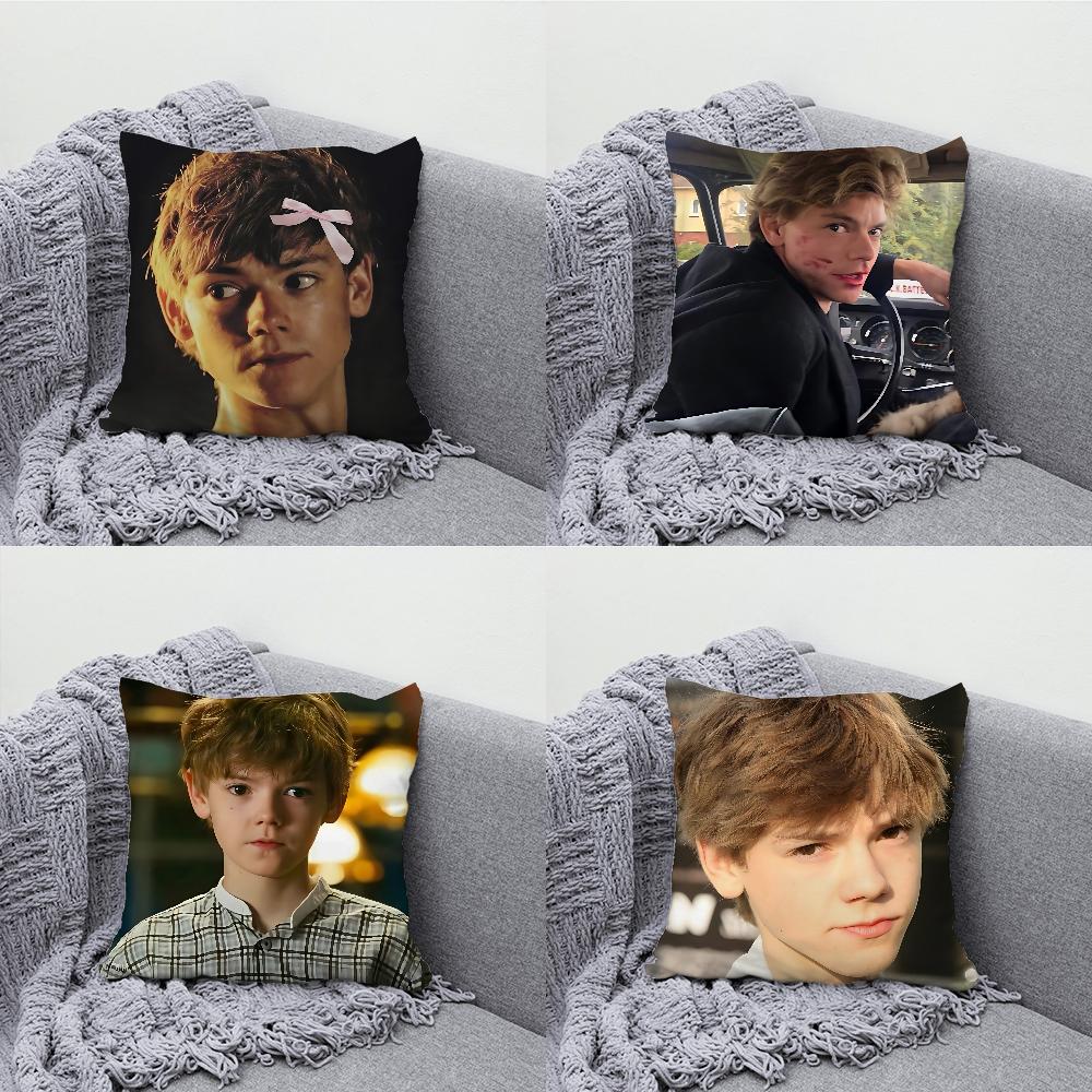 Exquisite Ornaments Unisex Newt The M-Maze R-Runner Pillow Case Soft Cushion Cases For Farmhouse Sofa Decor Home Decorations And Protector Pillow Case