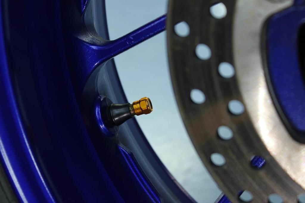 POSH 001800-04 Motorcycle Goods Full Billet Air Valve Cap, Short Design, 2 Pieces, Gold