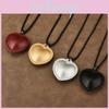 Fashionable Heart Shaped Choker Necklace In Leather For Unisex Wear Casual