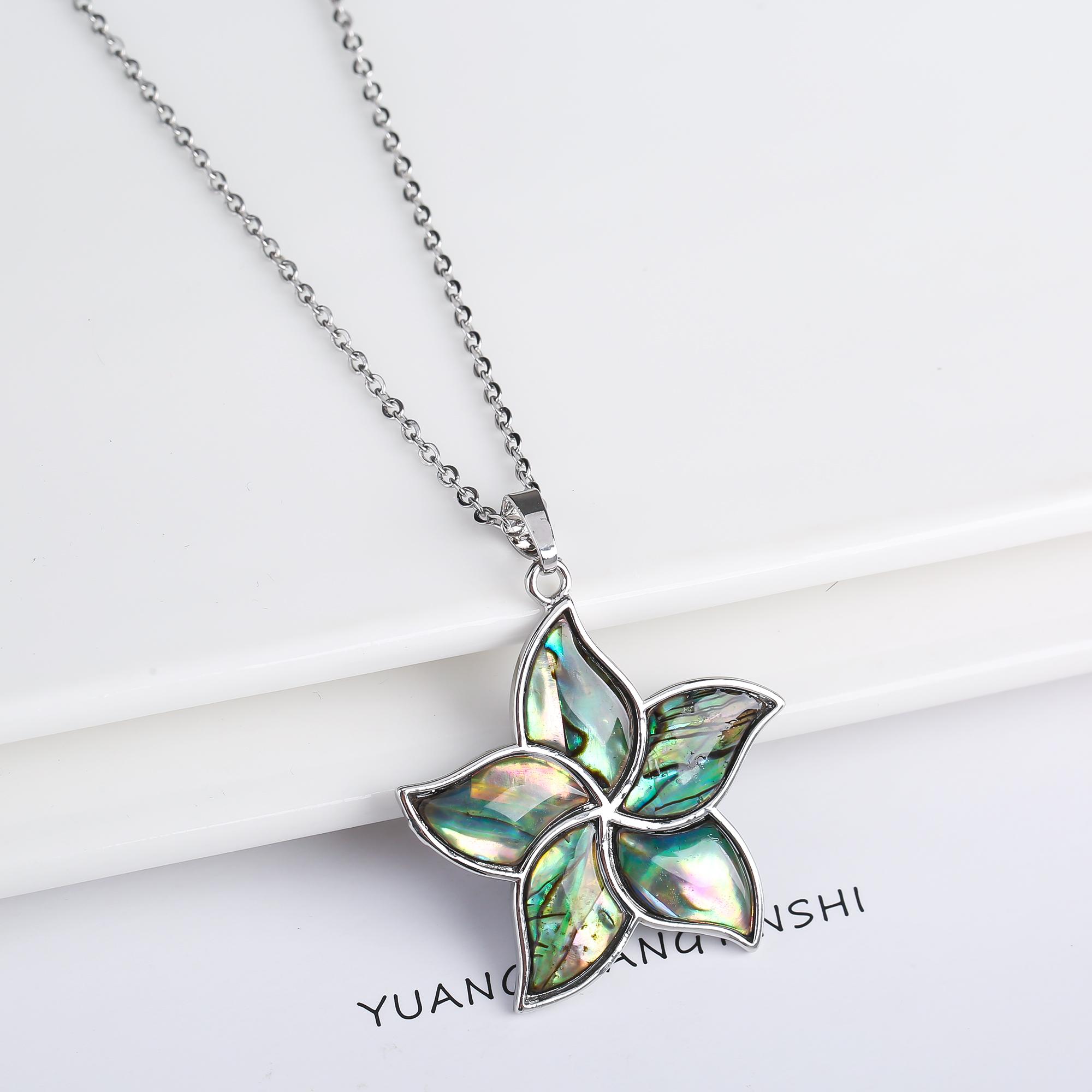 

New Design Natural Shell Five Leaf Flower Pendant Necklace Luxury for Woman Fashion Party Anniversary Zircon Classic Clover