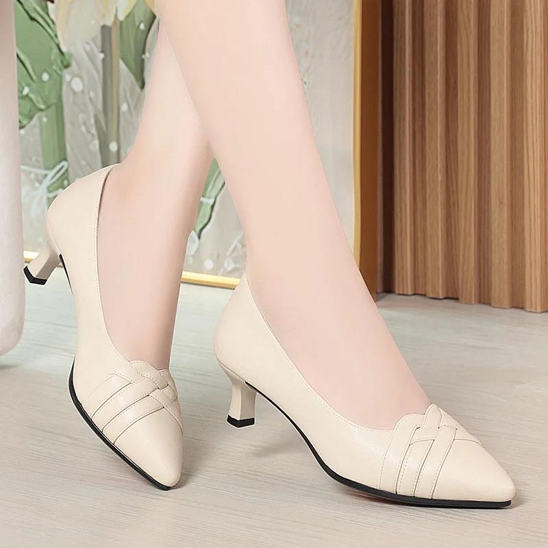 5cm Breathable Pointed Toe Shallow Mouth Soft Leather Shoes Women Pumps 2025 Fall Med Kitten Heels Shoes for Office Mom Work