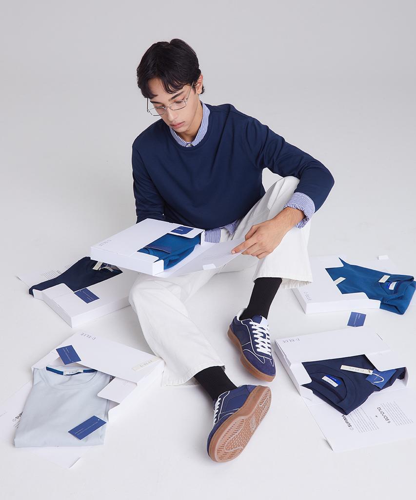 Dibeullu Tailored Crew Neck Long Sleeve Navy