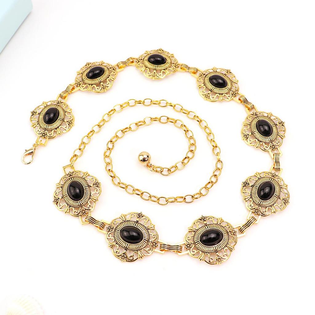 Elegant Hollow Waist Chain for Women - Versatile Fashion Accessory Paired with Skirts