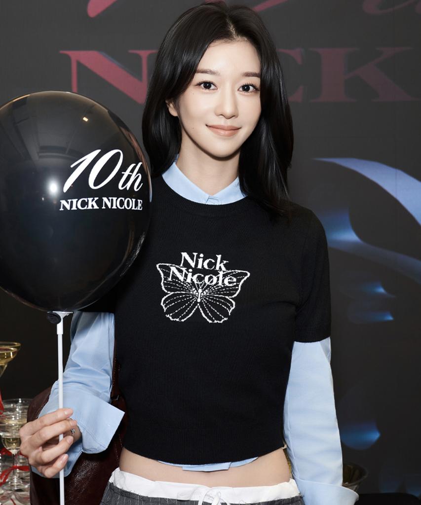Nigaennikol Mini Butterfly Signature Half Knit_Black