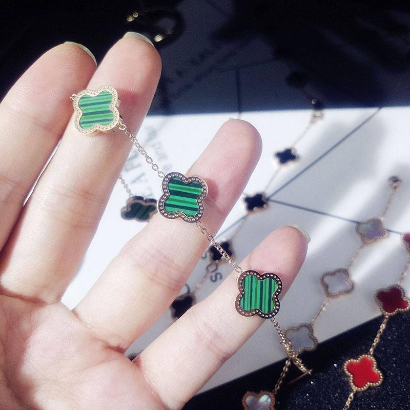 Colorfast Trendy Fashionable Four-leaf Clover Titanium Steel Bracelet for Women Shell Design Unique and Stylish Jewelry