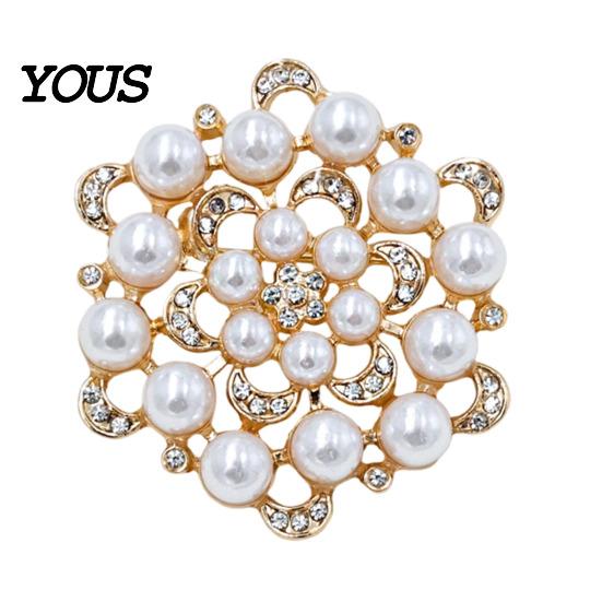 Non-fading Brooch Faux Pearl Rhinestone Flower Brooch, Retro Lapel Pin for Elegant Jewelry Accessory Wedding Party Bridal Shower, Women Girls Clothing C