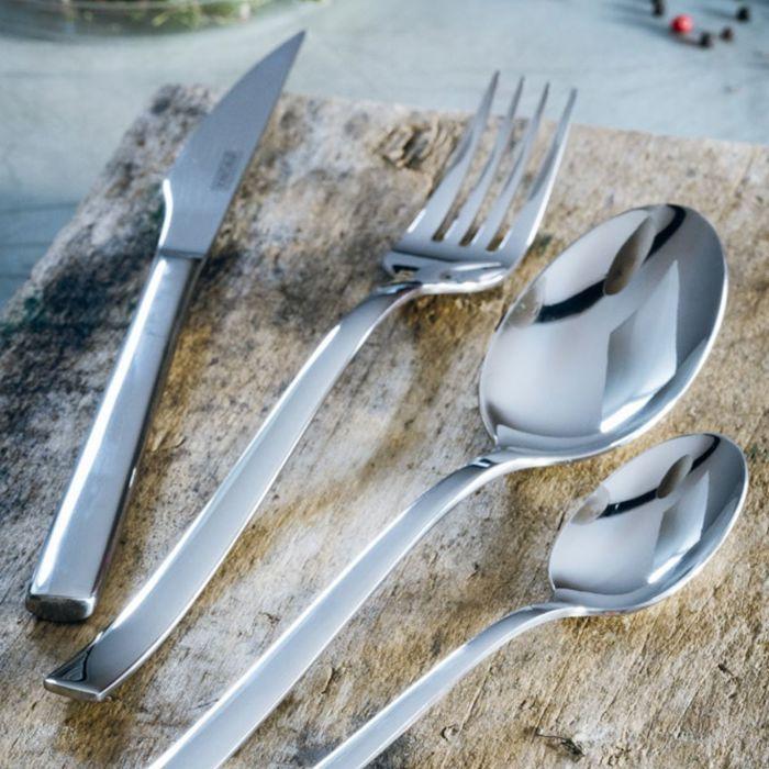 24-piece Cutlery Set - Monix - Génova - 18/10 Stainless Steel - Modern Design - Bright Polished Finish