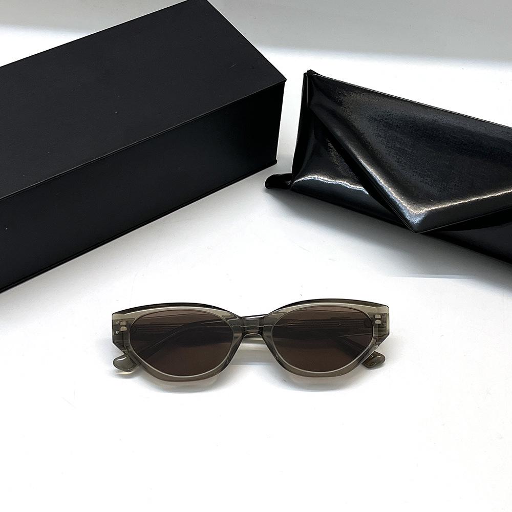 

2023 GM Унисекс Солнцезащитные очки в стиле ретро - Модные, Необычный дизайн, Защита от УФ-лучей верблюд