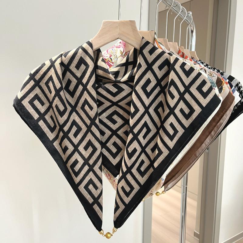 Silk cotton magnetic buckle silk scarf geometric and floral combination printing fashion personality spring autumn and winter versatile single item