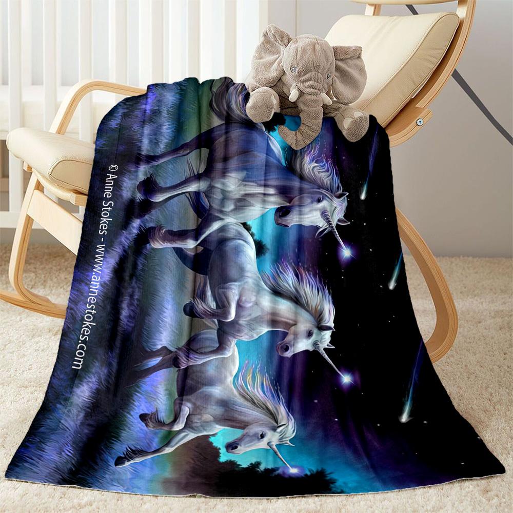 Gothic Style Blanket Comfortable Perfect for Bed Picnics Couch Four Seasons Multipurpose Playful Design Birthday Christmas Gift Blanket