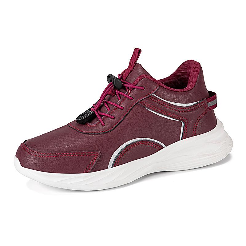 The elderly autumn leather surface anti-splashing sports shoes light and non-slip mother shoes women's casual walking shoes new sports shoes