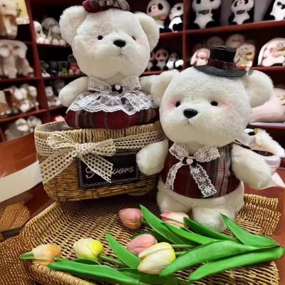 Bonecas e peluches – Peluches