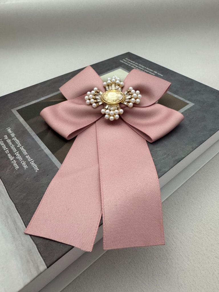 Versatile French Pearl Bow Tie and Brooch for Clothing Necklines