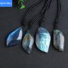 Colgante de hoja de labradorita natural, luz de luna azul, pulido en bruto, forma aleatoria, joyería, collar de cristal