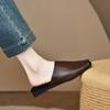 Mules pour femmes Sandales à bout couvert Nouvelles chaussures en cuir pour femmes Mode Moderne Pantoufles Slides Femmes Chaussures à bout ouvert Talon bas