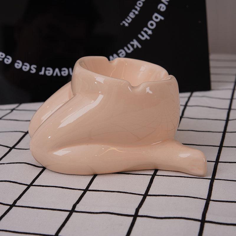 1pc European Style Ceramic Body Shaped Ashtray Living Room Coffee Table Creative and Trendy Ashtray