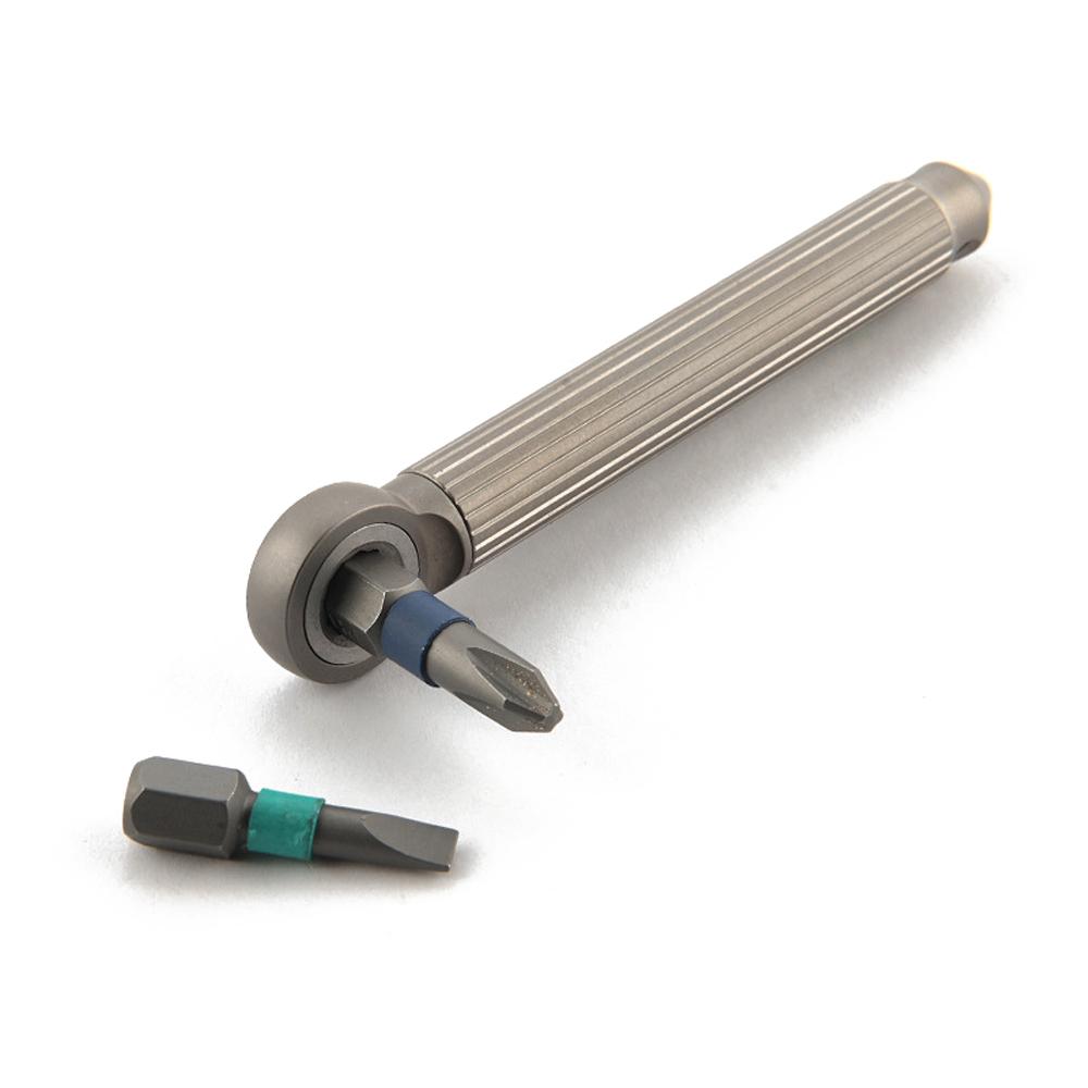 Manual Magnetic Modular Screwdriver with Replaceable Flathead and Crosshead Screwdriver Bits