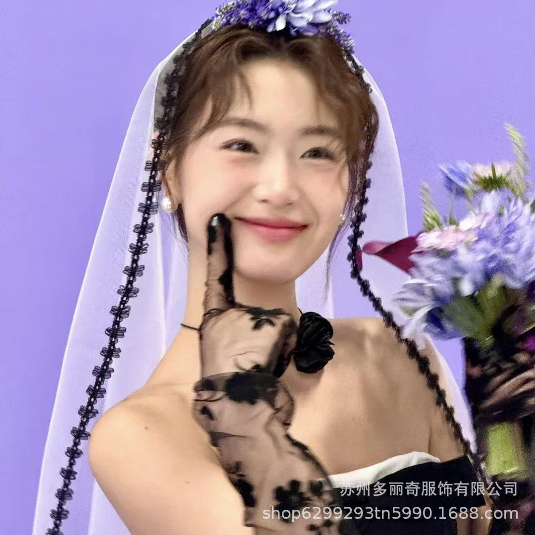 

Черные длинные перчатки на Хэллоуин с цветком и белой кружевной вуалью Gloves