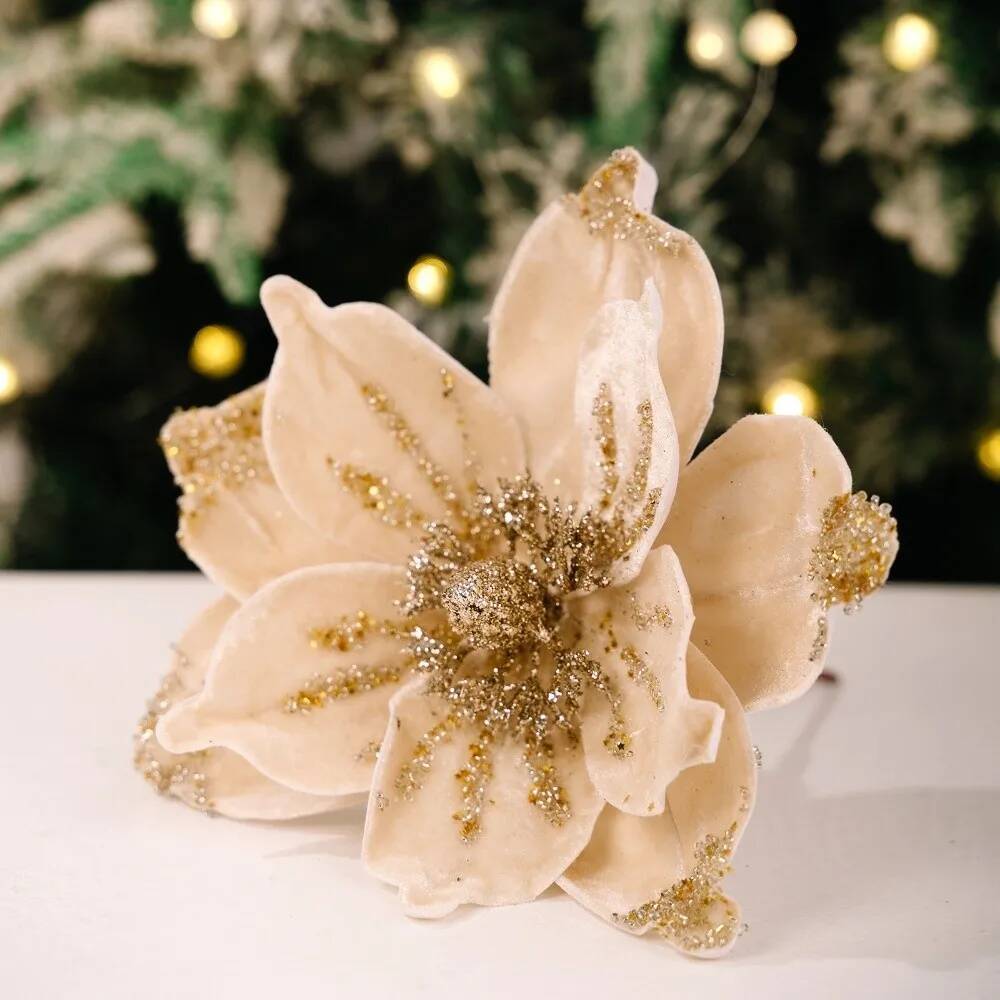 Glittering Holiday Floral Arrangement Soft Petal Artificial 26CM Flowers for Christmas Tree Winter Wedding Centerpiece Decor