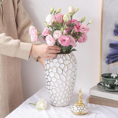 Ensemble de vases en céramique pour une décoration intérieure élégante
