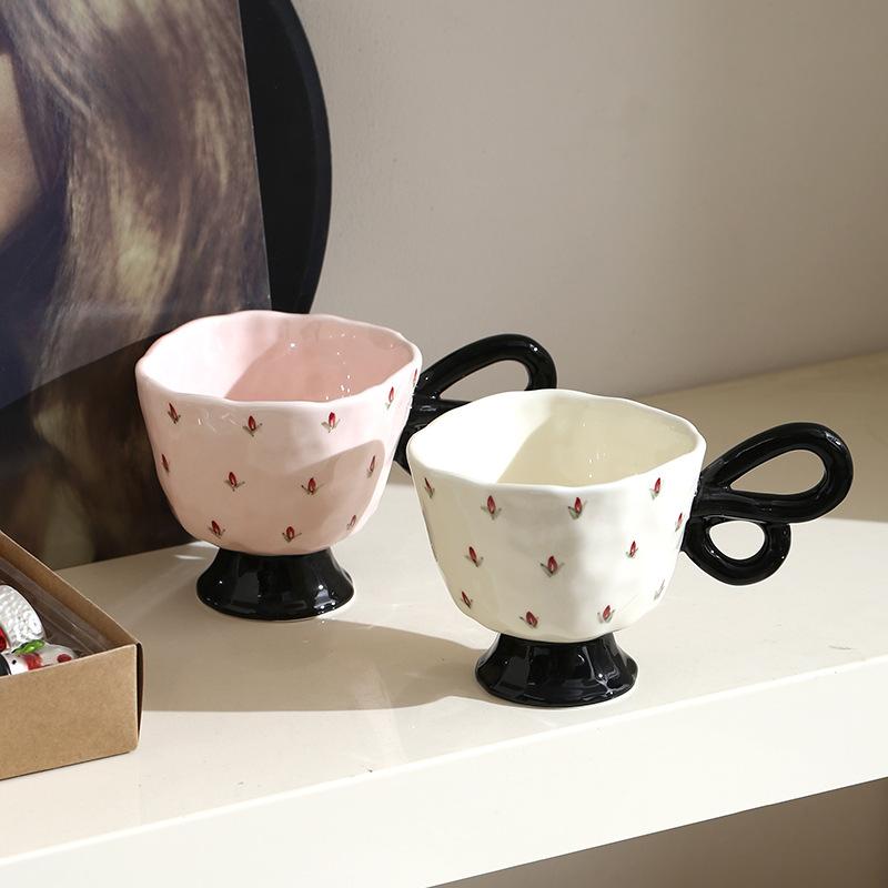 Butterfly Handle Hand-Squeezed Ceramic Hand-Painted Goblet High-End Niche Water Cup Large-Capacity Coffee Cup