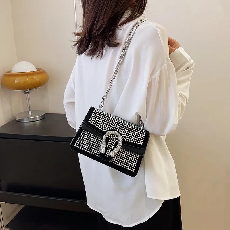 Women's Diamond Shoulder Bag  Crossbody Bag  Zipper Decoration  PU Material  Classic