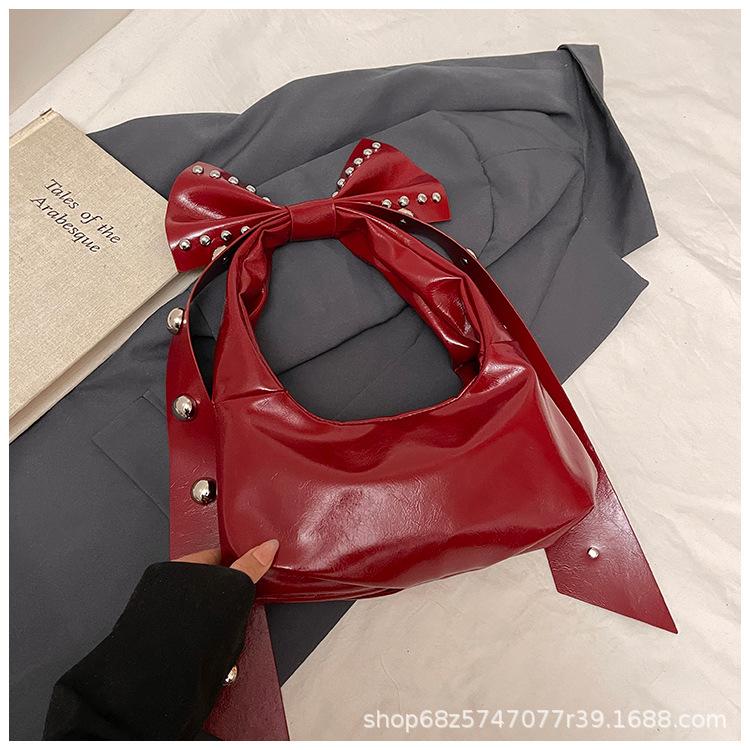 Fashion Rivet Underarm Bag Women's 2025 New Premium Versatile Shoulder Bag Niche Bow Commuter Bag