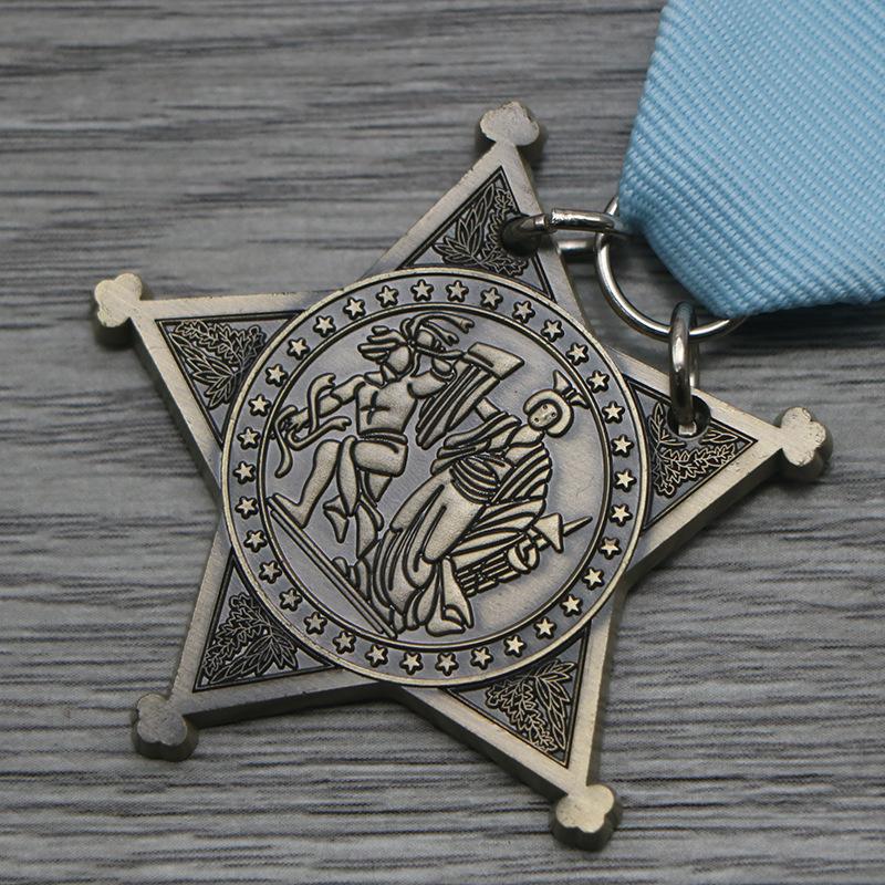 Meihai Honor Medal, Medals, Metal Badges, Style Badges, Film and Television Props, Christmas Gift, Stocking Stuffers