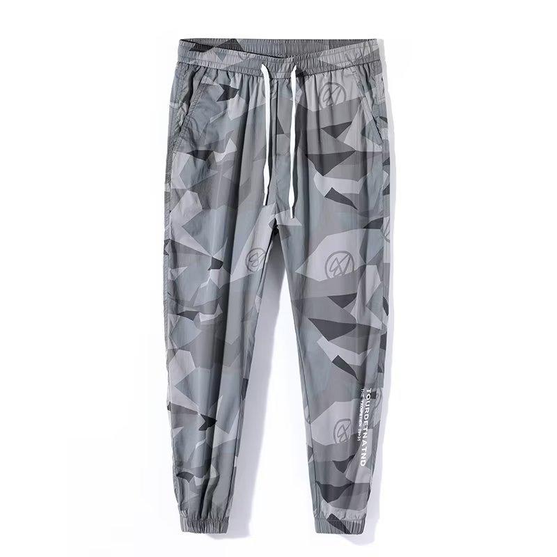 

Ice silk camouflage casual pants men s summer new loose leggings men s sports trousers 4XL серый