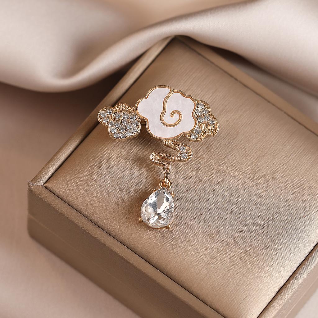 Get Rich Right Away, Alloy Year of the Horse Brooch, Light Luxury Women's Pin, Fashion Natal Year Brooch Jewelry