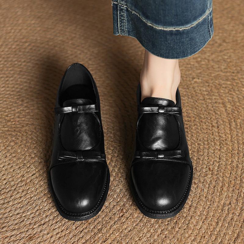 

Новые женские туфли на плоской подошве, повседневные однотонные, демисезонные, одинарные туфли, черные, на квадратном каблуке, с круглым носком, кожаные туфли, слипоны, обувь большого размера 39 чёрный