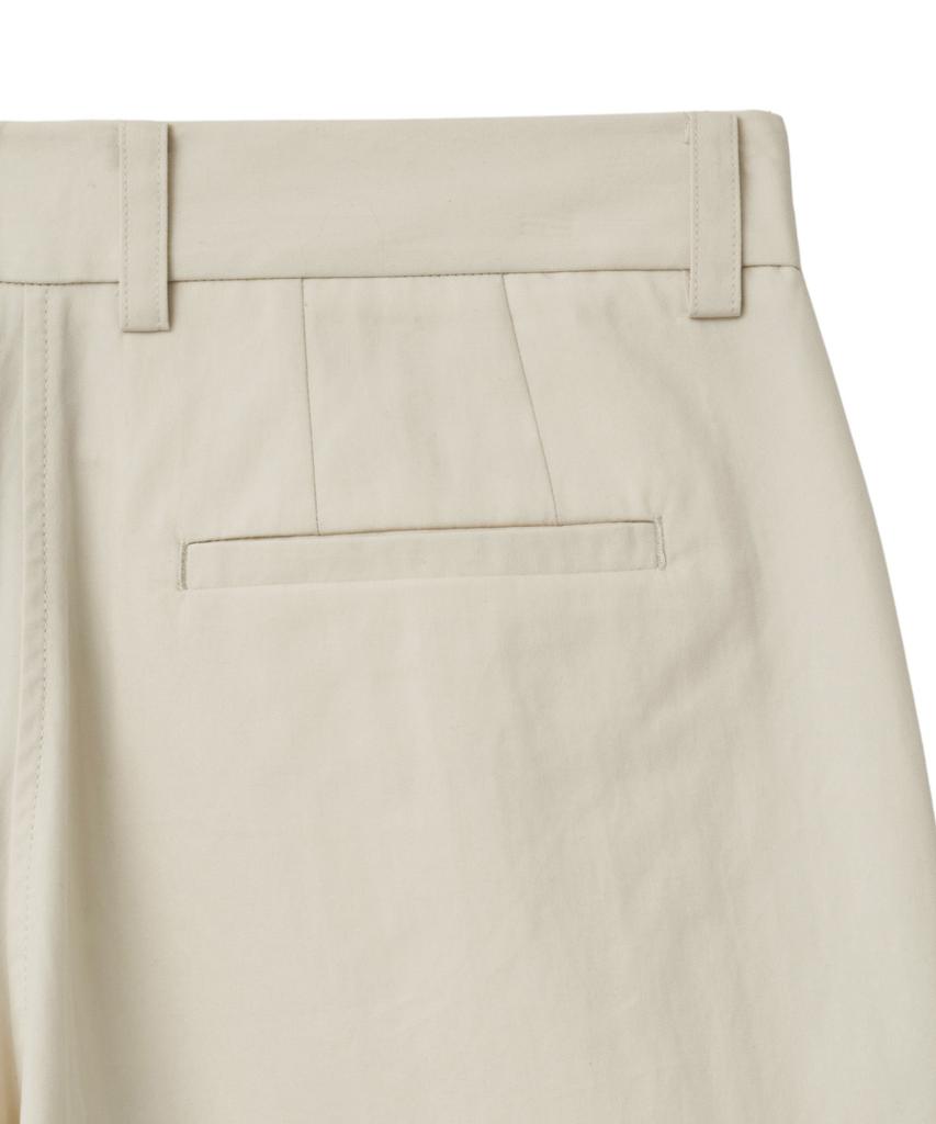 NOIRER FOR WOMAN Cotton Double-Pleated Loose-Fit Slacks (Buttercream)