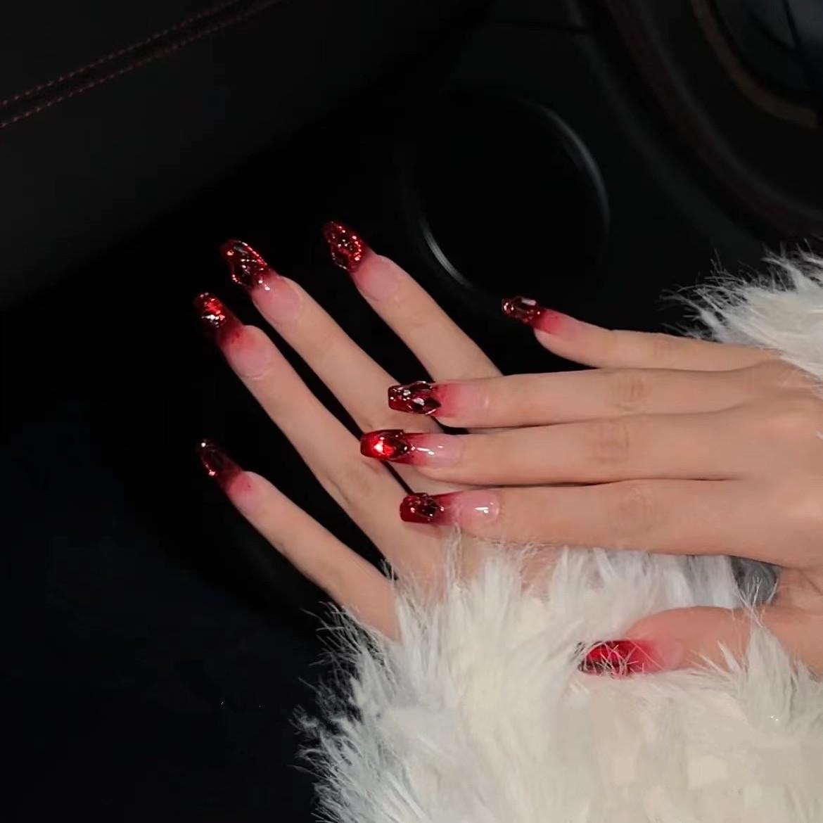 

Красный градиентный глиттерный нейл-арт со стразами Аврора - Съемные накладные ногти для осени/зимы Red Glitter Fairy [Glue Type]
