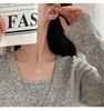 Cartoon Dolphin Pendant Necklace for Women - Small, Lightweight, Fashionable, Niche Design, High-End Clavicle Chain.