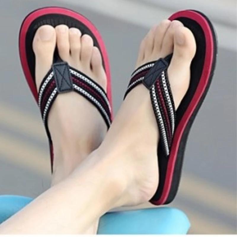 2024 Fashion Men's Shoe Flat Male Slipper Rubber Slides Original Adult Mascullino Casual Clappers Cheap Shoes Liquidation Fun