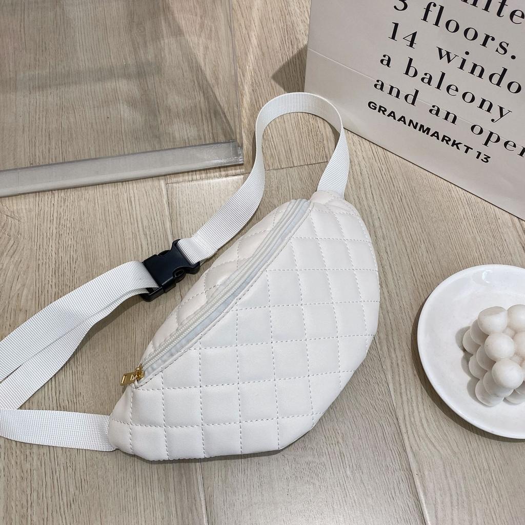 Ladies embroidered fanny pack ladies bag bag women's casual versatile breast bag women's mobile phone bag