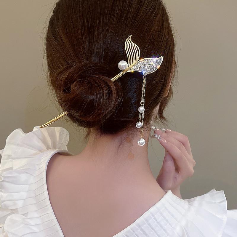 New Chinese Style Mermaid Hair Sticks Ancient Metal Rhinestone Pearl Long Tassel Hairpin Women Luxury Elegent Hair Accessories