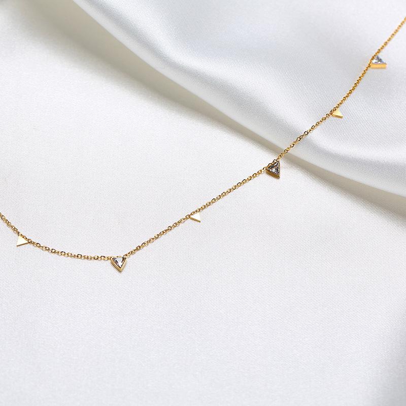 

Women Delicate CZ Stone Choker Necklaces,Gold Color Stainless Steel Metal Birthday Party Gift for Her,Collar Jewelry