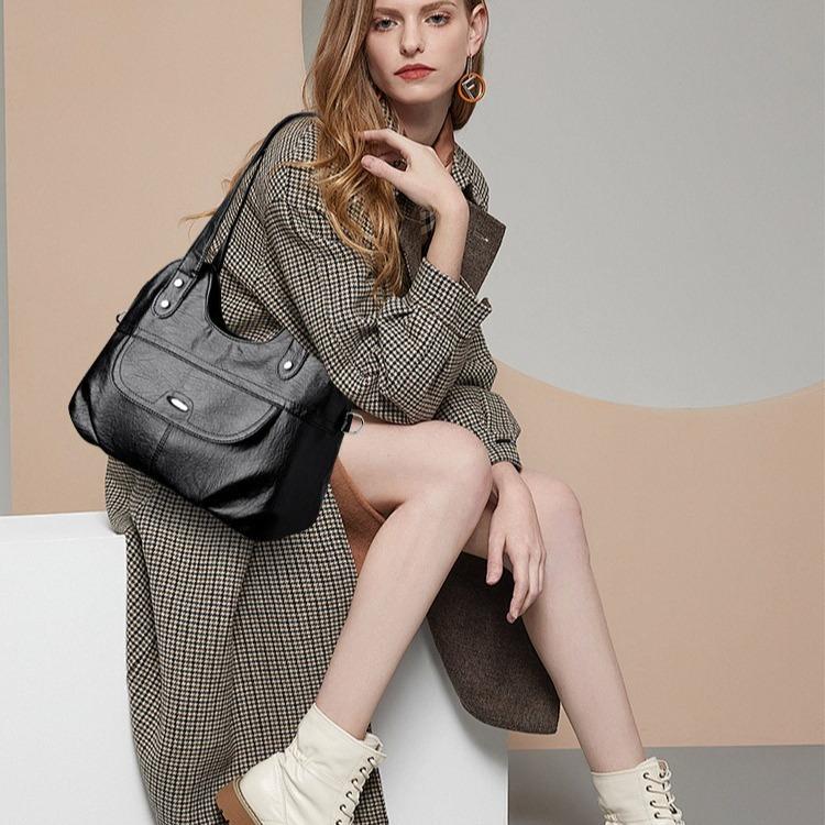 Faux Fur Handbags Large Capacity Soft Leather Handbags for Ladies