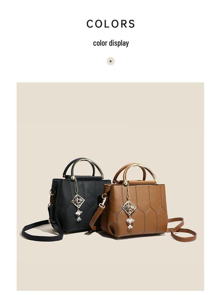 2025 Fashionable Large-Capacity Handbag for Women: Versatile Tote for Moms, Shoulder & Crossbody Use