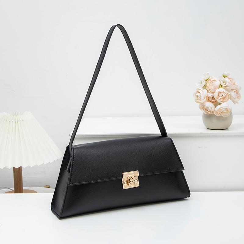 Internet Celebrity Retro Small bag for Women In Autumn and Winter, new trendy crossbody bag, fashiable e shoulder small bags