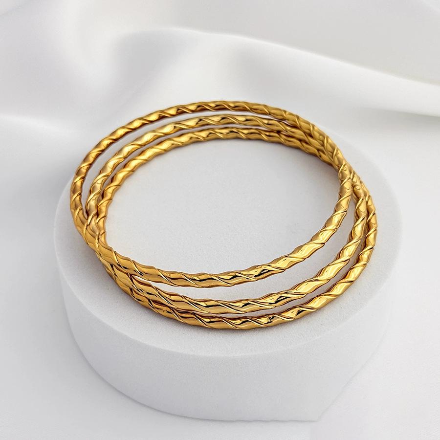 18k Gold Plated Multi-Layer Stackable Stainless Steel Square Twisted Bracelet Set - Elegant, Non-Fading, Fashionable Charms.