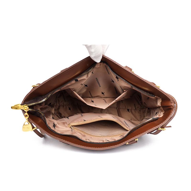 2026 Women's High-End Cross-Border Fashion Tote: Large-Capacity Commuting Shoulder Bag