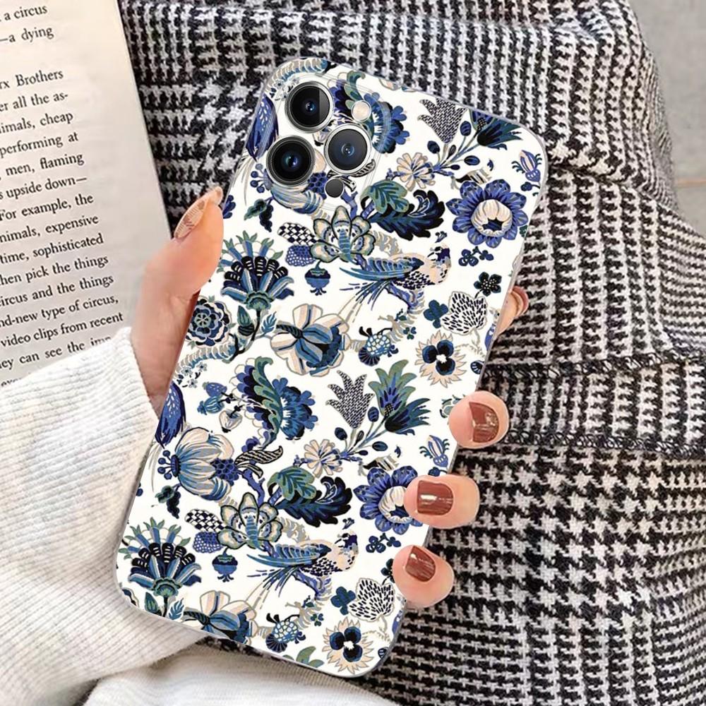Blue and white porcelain Phone Case for iPhone 15 8 7 6 6S Plus X SE 2020 XR XS 14 11 12 13 Mini Pro Max Mobile Case