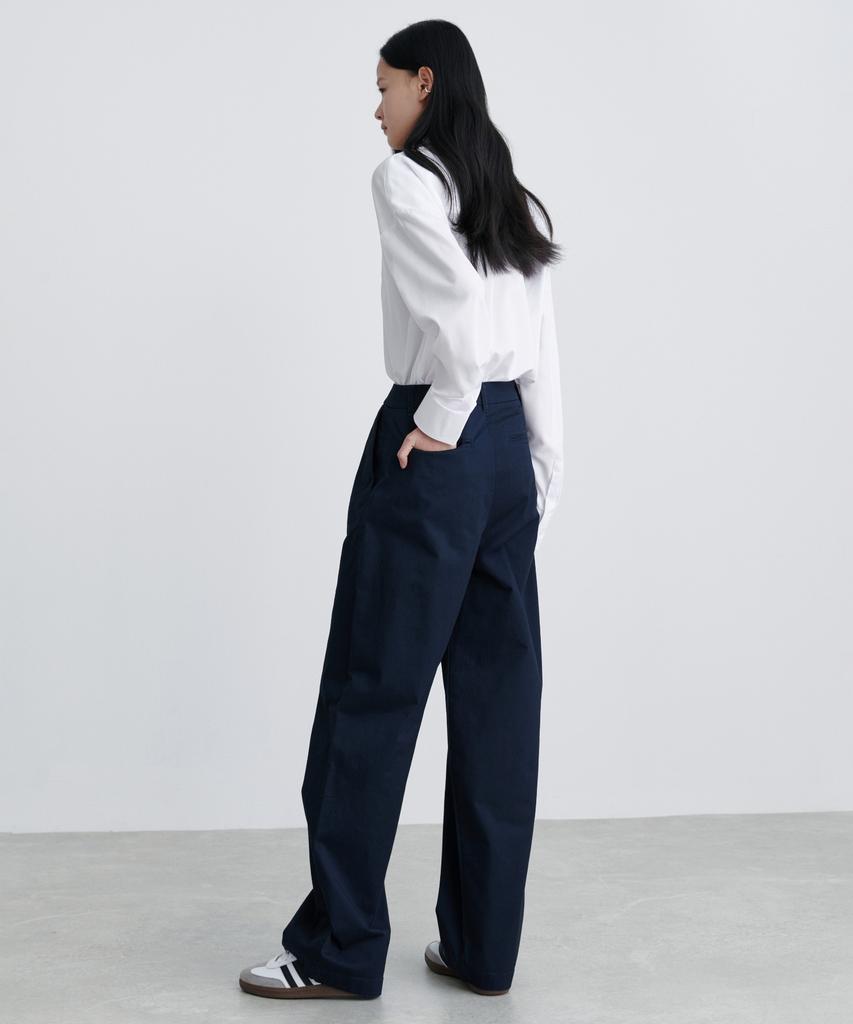 MUSINSA STANDARD WOMAN Women'S Reverse-To-Tuck Wide Chino Pants [Navy]