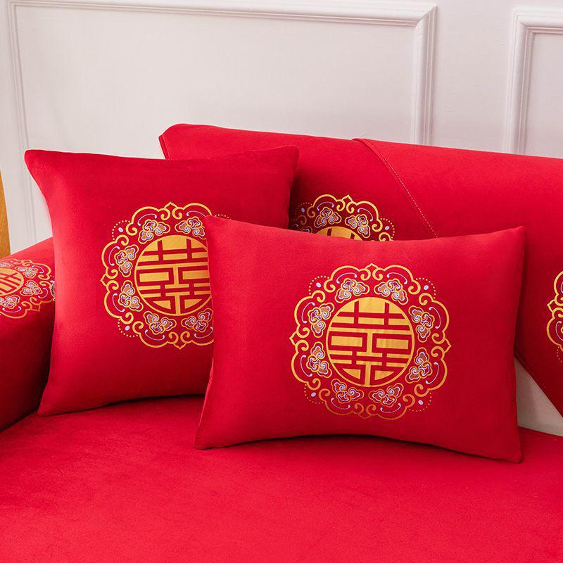Festive Red Sofa Cushion Cover - Universal Wedding Room Decor, All-Season Coverlet