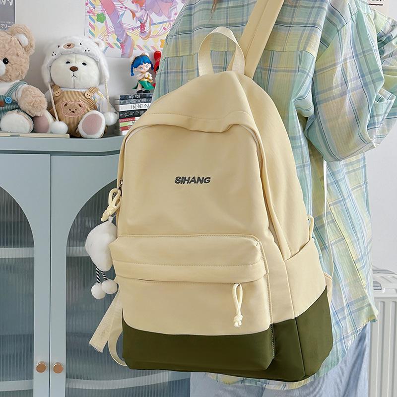 Korean version of small fresh backpack fashionable large capacity high value backpack lightweight boys and girls junior high school student schoolbag