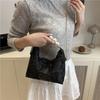 New chain aesthetic casual temperament simple dumpling bag summer pearl handbag shoulder messenger bag women's bag