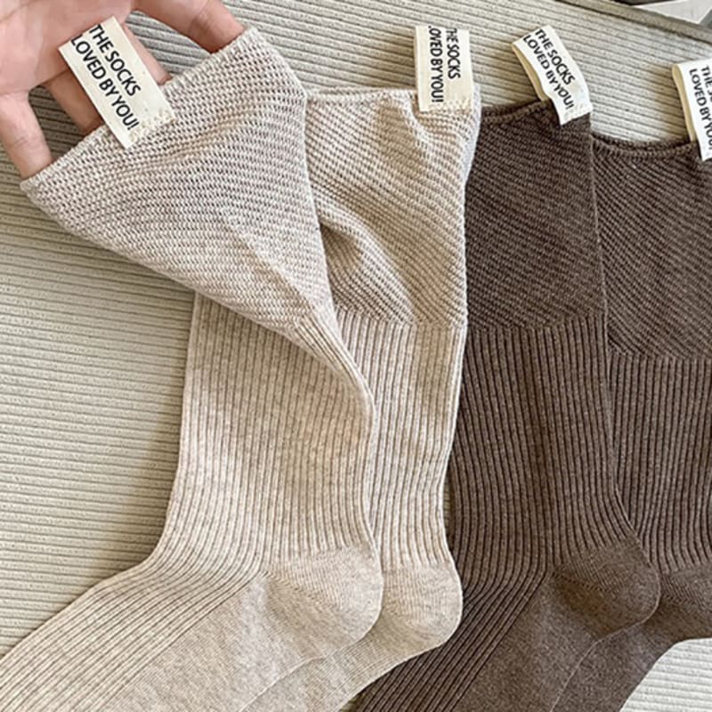 ANGEL SOCKS 1316 Heart Tab Socks Loose Fit Back Tab White Fashion Brand Daily School Uniform Student Women's Socks